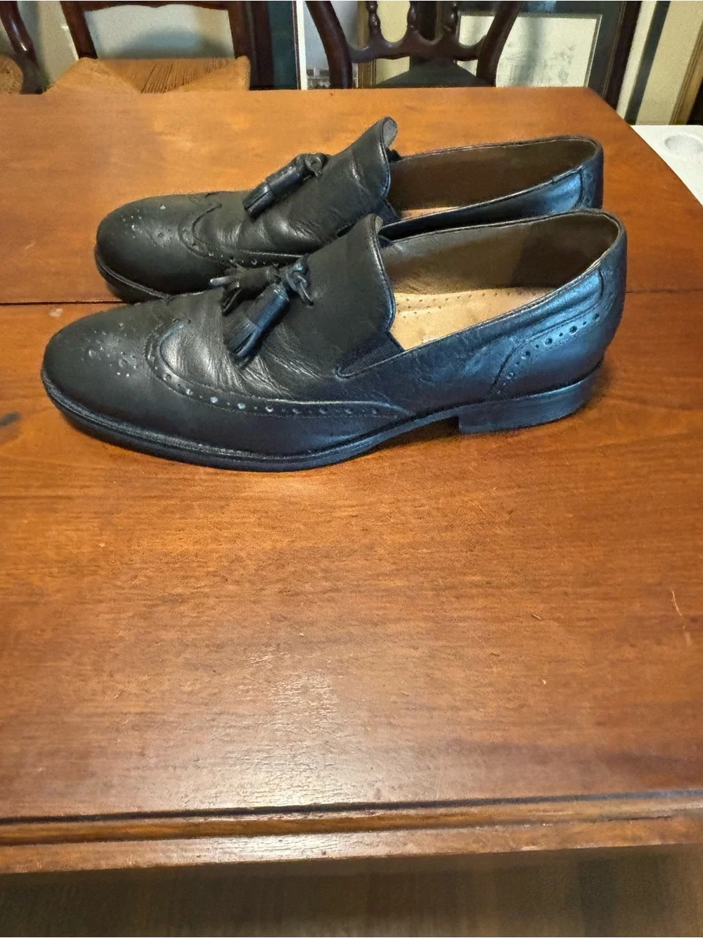 Johnston & Murphy Men’s Black Leather Tassel Slip On Dress Loafers Almond Toe